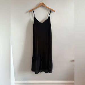 Abercrombie & Fitch Black Pleated Dress Size Small/ Tall